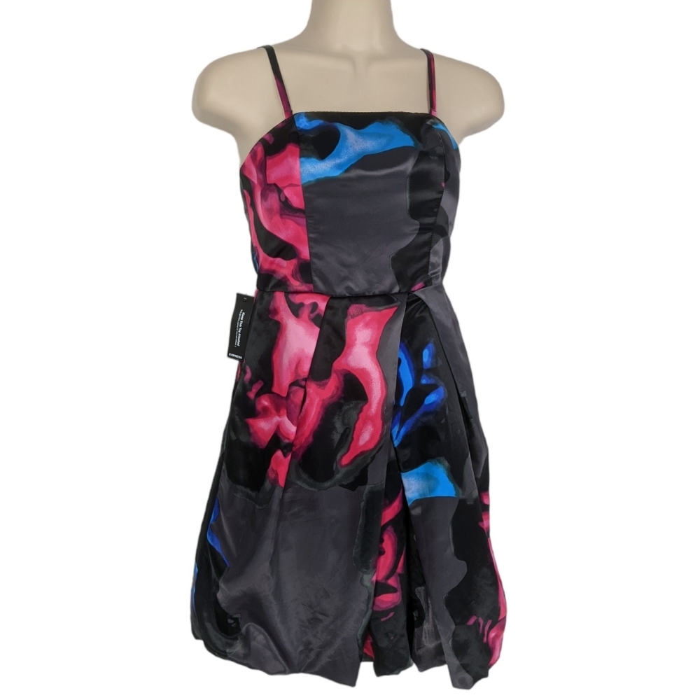 EXPRESS Satin Abstract Floral Bubble Hem Dress NWT Sz 0